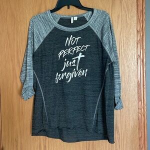 Light weight graphic tee